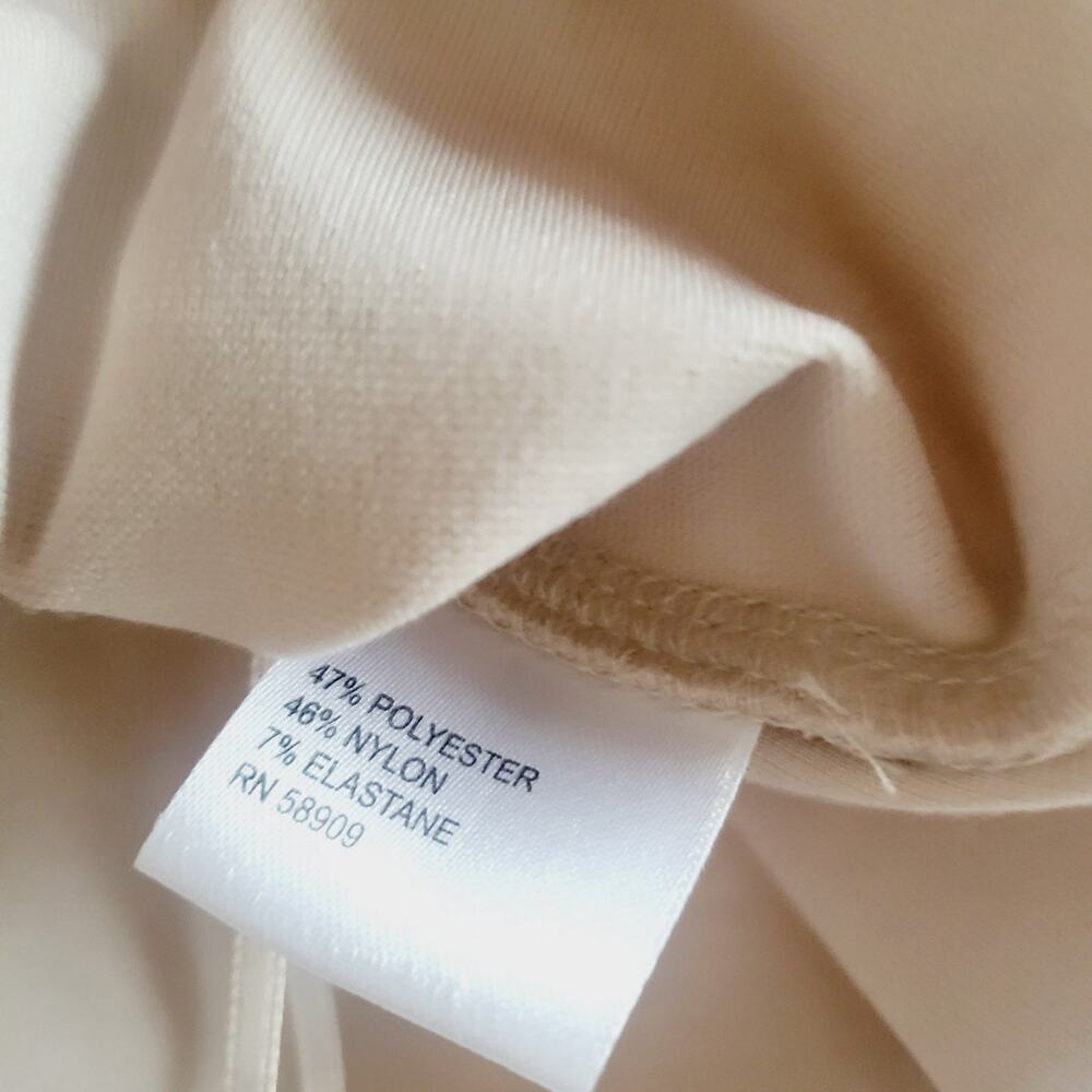 New small ruffled sleeve cotton / spandex top - Picture 3 of 7